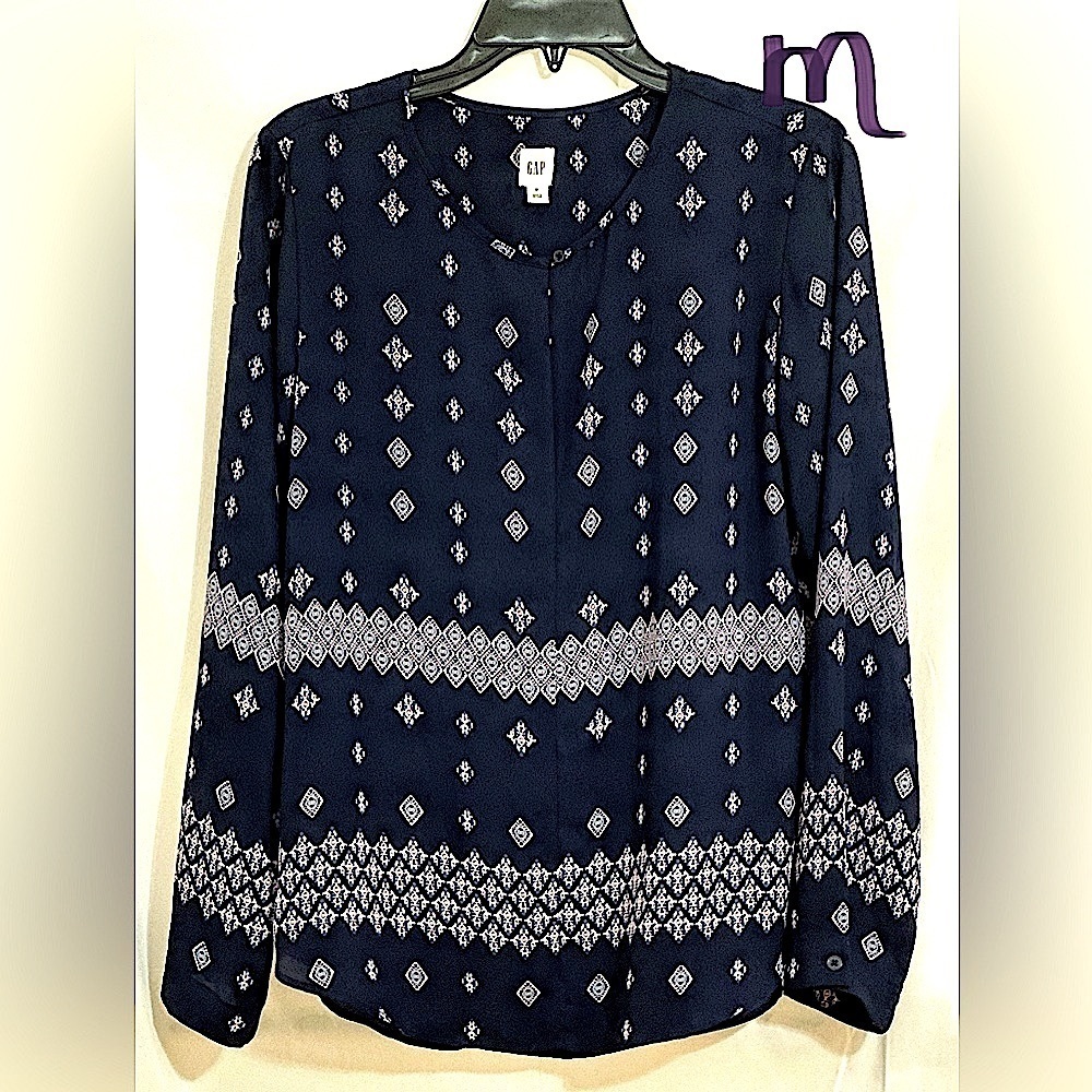 LADIES NAVY BLUE TOP WITH PURPLE & WHITE DESIGNS